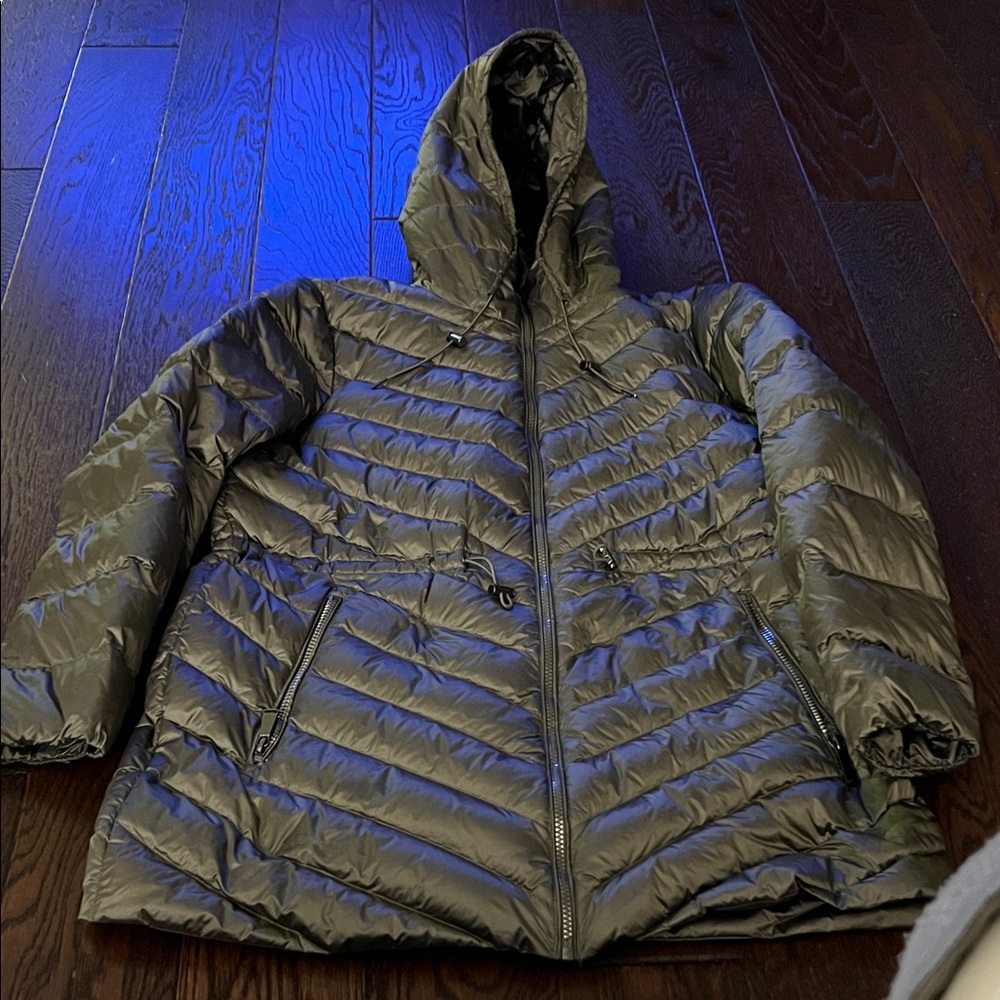 Saks Fifth Avenue metallic Olive Puffer Jacket